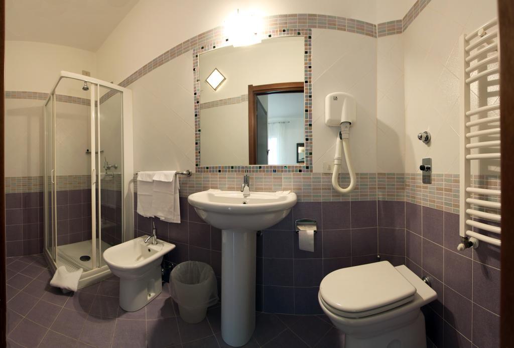 Lux Hotel Durante Milano Eksteriør billede
